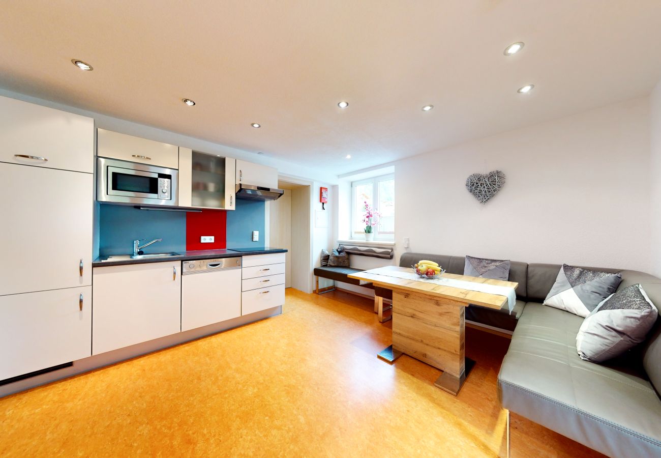 Apartamento en Oetz - Holiday home Isabella small