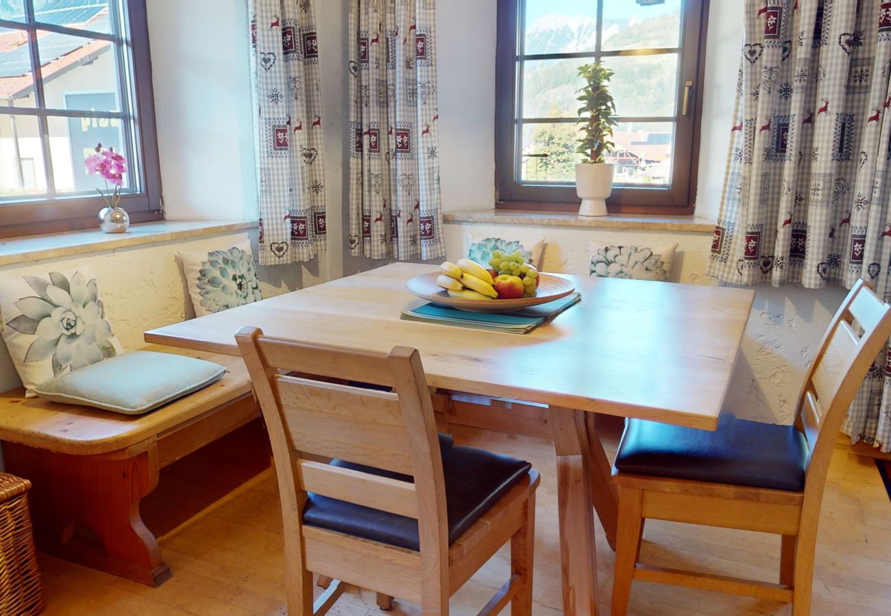 Appartement à Oetz - Ferienwohnung Geranie