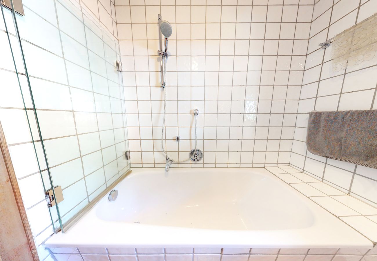 Appartement à Oetz - Ferienwohnung Geranie