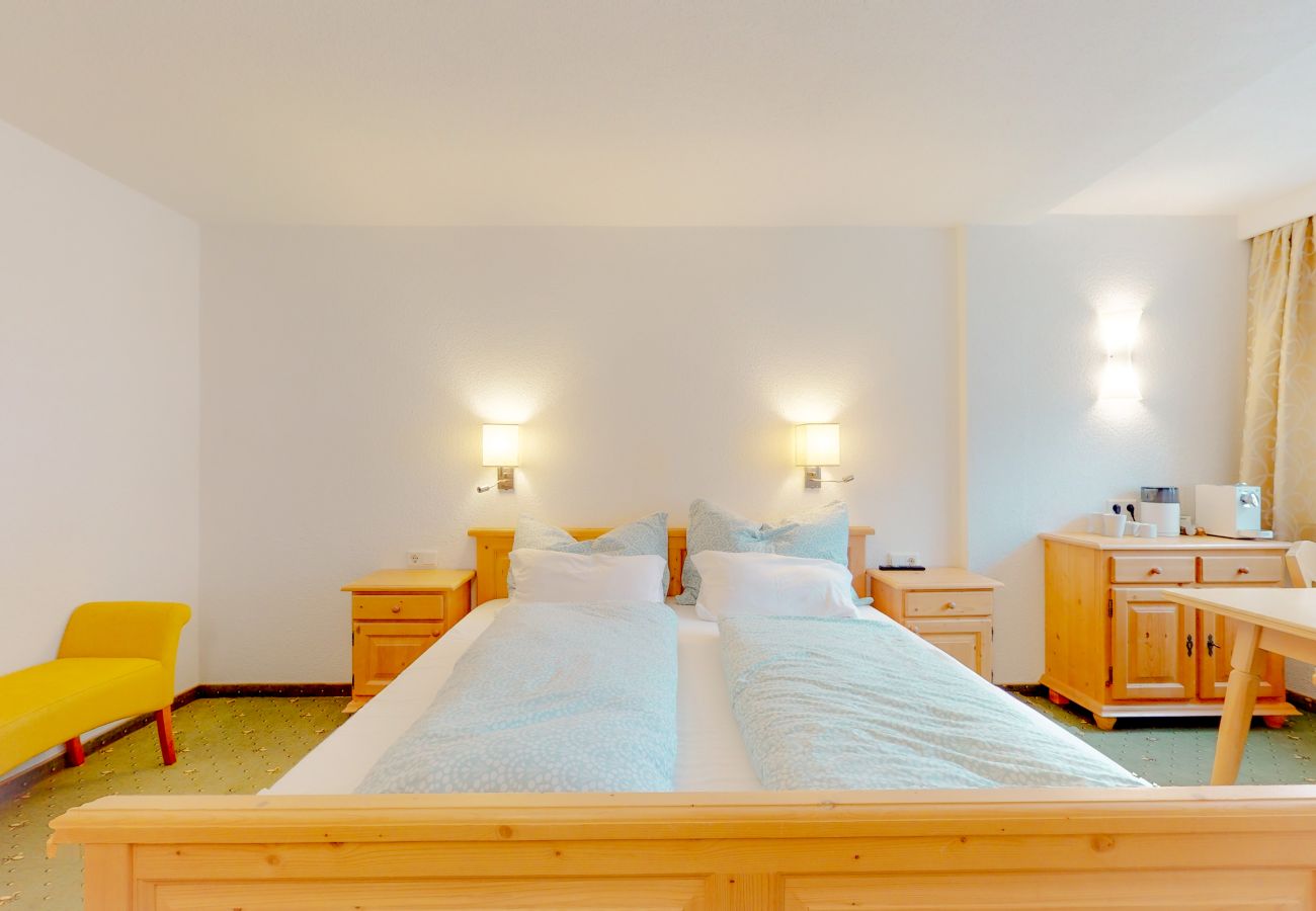 Zimmeranmietung in Längenfeld - Zimmer Enzian