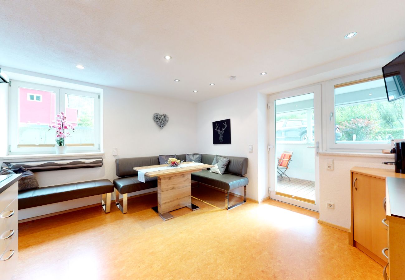 Ferienwohnung in Oetz - Haus Isabella klein