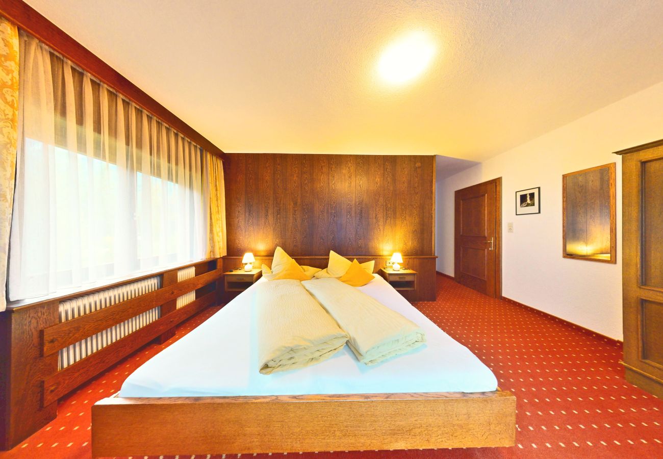 Ferienwohnung in Längenfeld - Apartment Bergsonne